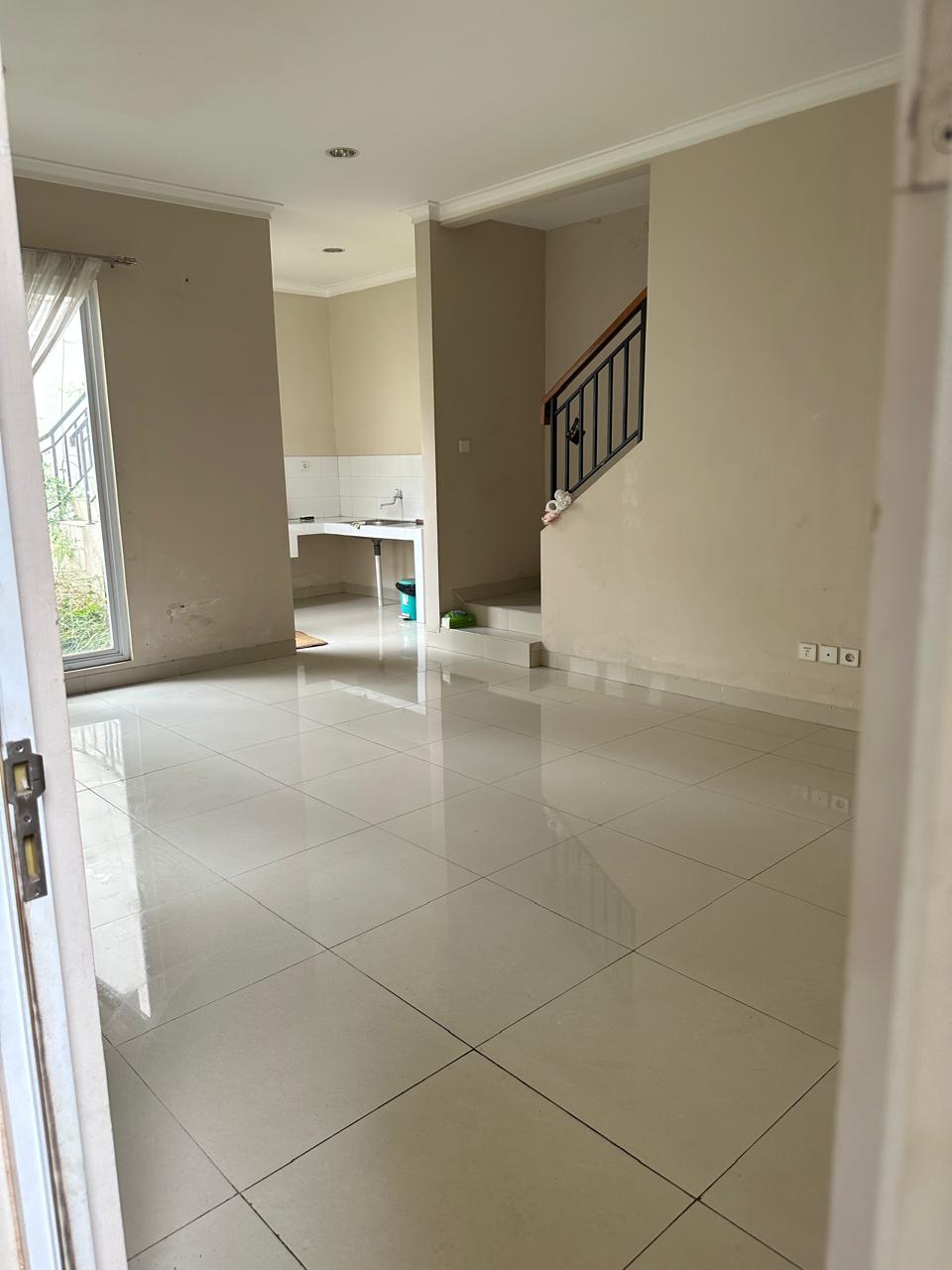 Rumah di Jual di Cherryville Grand Wisata